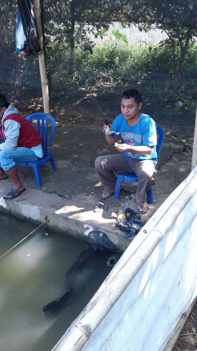 donteddysumardy's tweet photo. Mancing bersama Sadulur @pasarkotabogor, Dirut @andriyuli Hadiri Rangkaian Acara Hari jadi PD.PPJ ke -7 https://t.co/BNP6HQk0hb