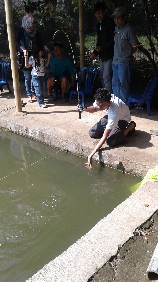 donteddysumardy's tweet photo. Mancing bersama Sadulur @pasarkotabogor, Dirut @andriyuli Hadiri Rangkaian Acara Hari jadi PD.PPJ ke -7 https://t.co/BNP6HQk0hb