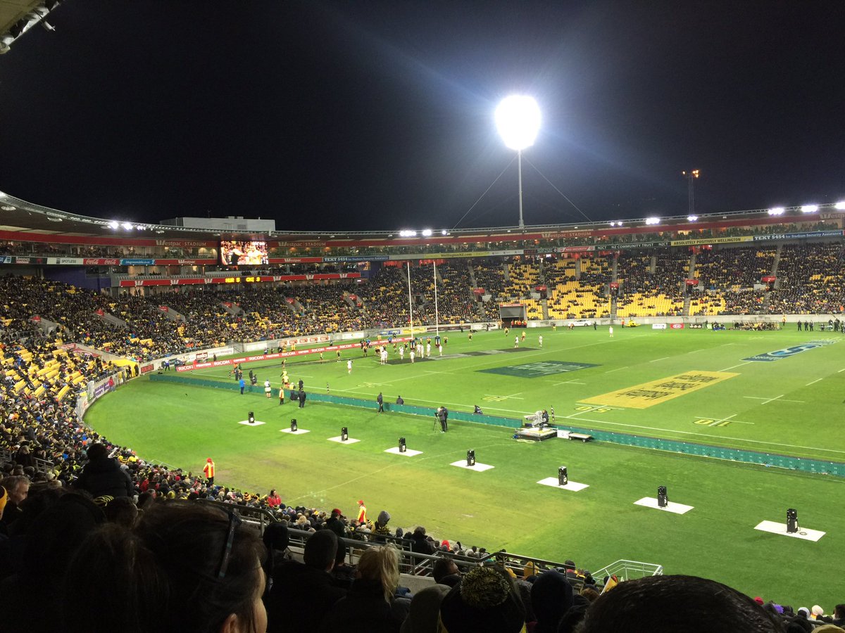emsdimock's tweet image. Go Hurricanes! #HURvCHI #finalsspot