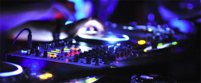 _dannyclaeys's tweet photo. Tonight @meadowsmaghull has DJ @CraigTalent2011 LIVE from 9pm #weekend https://t.co/6Cpn55OF9w
