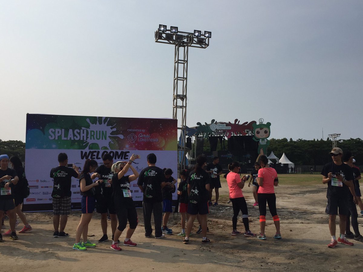 Splash Town sudah kita buka! Selamat datang! Have fun Splash Runners!