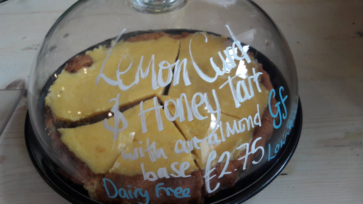umbrella_cafe's tweet photo. @Oyster_Fest we have cakes!! #lemoncurd tart #glutenfree #vegan Vic sponge #gf #chocolate cookies #getyougoing https://t.co/RFpHWVzKJp