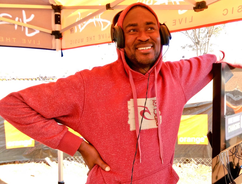 orangebw's tweet photo. Shout out @TheRealYaronaFM Is out here #OPM @FoxPhatsimo #RunOPM https://t.co/Jd61A4Dd7A