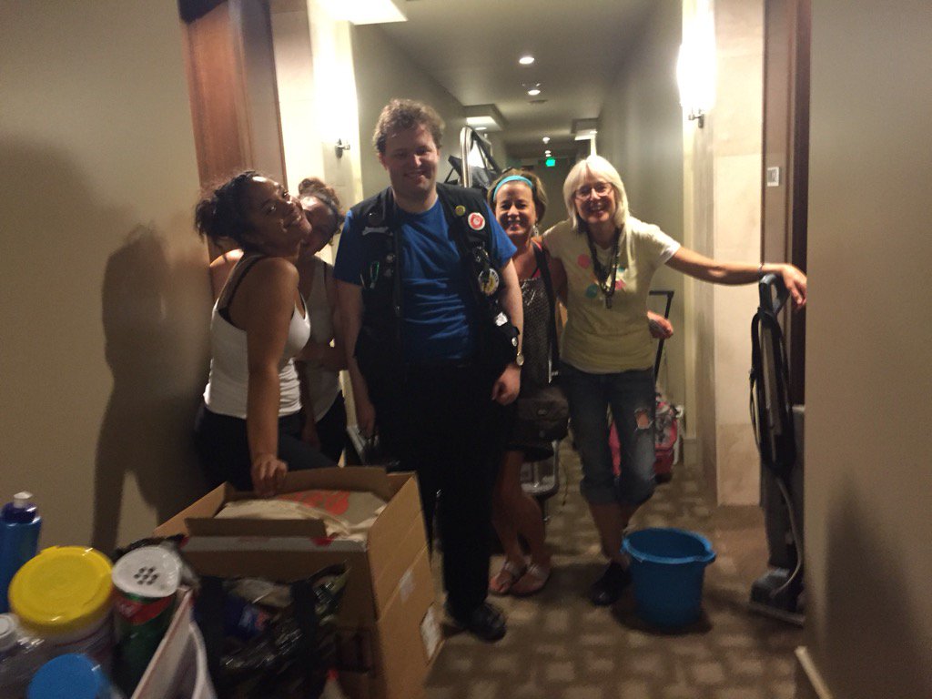 rogerjhobbs's tweet photo. Finally moved from Seattle! #pdxhome https://t.co/ueyo9wZ4n1