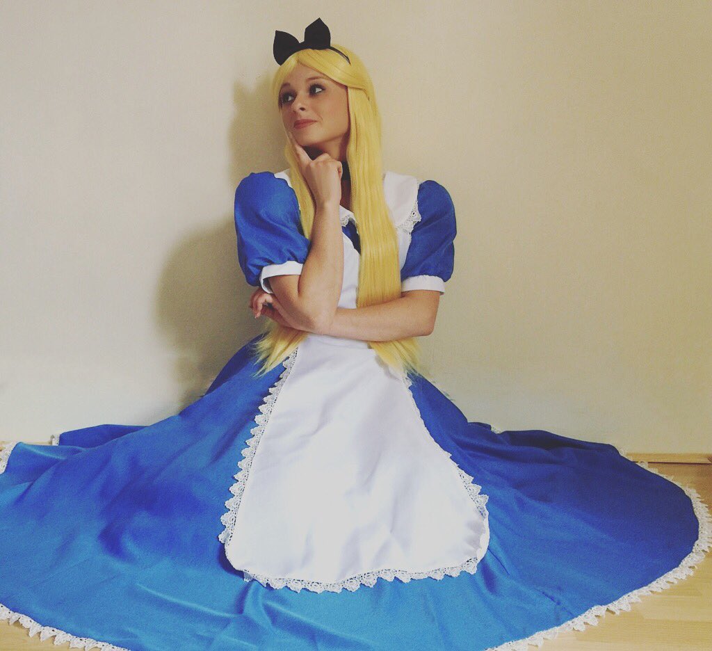 Petite_P_Events's tweet photo. Alice is available too...x #BookToday #ChildrensParties #Events #Alice #Fun #DreamsComeTrue #Lincolnshire #LincolnUK https://t.co/BycSpTVqc1