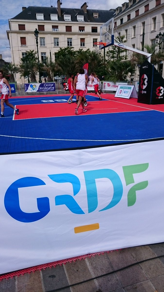 Alexandre Hassani tweet media