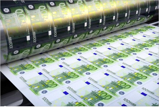 PaulRicardLive's tweet photo. De hecho, es lo que más necesitan nuestros políticos, más acostumbrados a gastar dinero que a ganarlo. https://t.co/0dp5lsIkNC