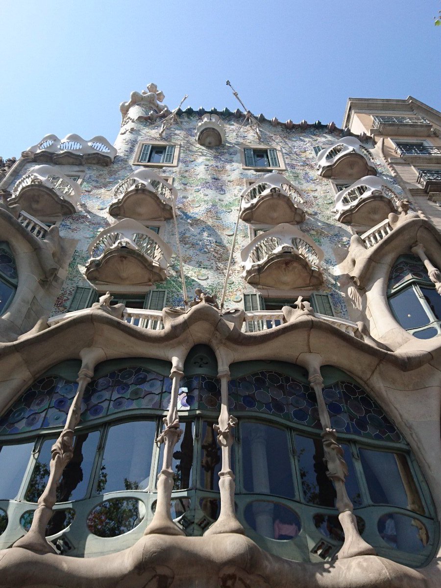olgavimo's tweet photo. Fisfrutant de la @CasaBatlloGaudi https://t.co/LK8J8H0Xu7