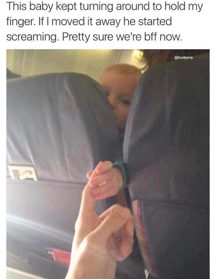 tree_joan's tweet photo. #winning why can't all people on flights be like this class act?? #FlyingWithBabies https://t.co/FtmG3Pyql8
