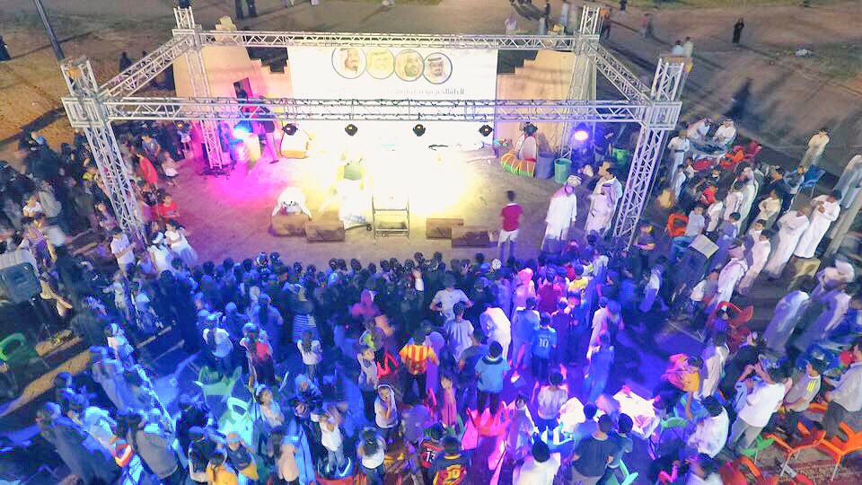 BDJKSA2030's tweet photo. حضور كبير وفعاليات مميزه في مسرح بحيرة دومة الجندل . لأطفالكم موعد ترفيهي كل خميس وجمعه طيلة شهري شوال وذو القعده https://t.co/NDi8WcglQh