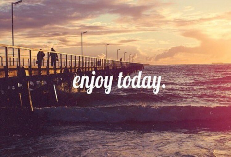 TogofogoLooks's tweet photo. There's always an excuse for #Shopping and today's is #TogofogoLooks and #Weekend! #fashion https://t.co/Wp2e2OZk8I