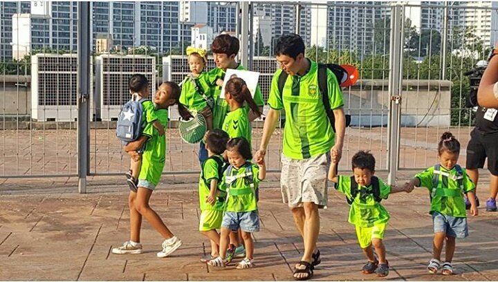 loheepge520's tweet photo. #lohee #kitaeyoung #hwijae #seoeon #seojun #daebak #seola #sooah https://t.co/KAoe0gQHxt