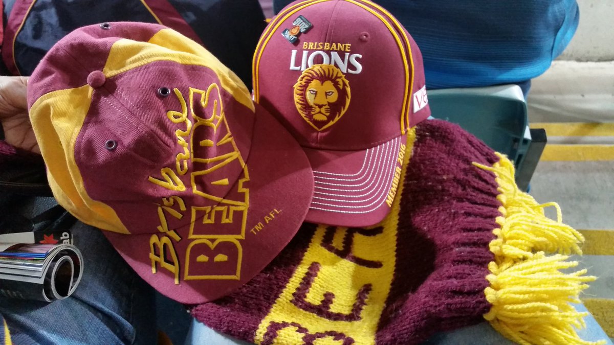Leannex15's tweet photo. All ready for #RetroRound!! @brisbanelions #onesolutiontfys https://t.co/hHOqm8juFG
