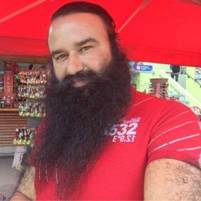 Soniainsan03's tweet photo. @Gurmeetramrahim
#HealthTipsByMSG ..gUru paa😇 ....#TakeTea ☕☕......miSs Uuu guru papa pls wnt drSh dedo pLs https://t.co/IjrOXurGpu