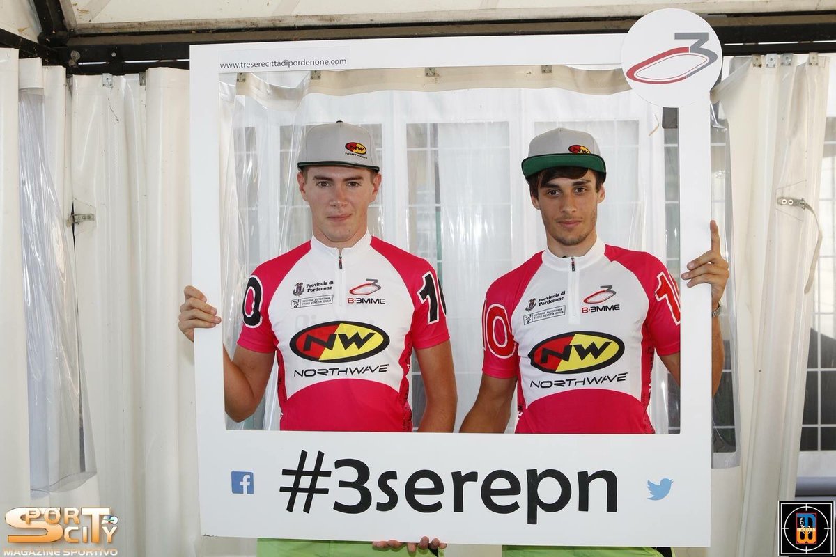 northwawe_BdM's tweet photo. #3serepn presenti #sempreamanetta #northwave @Bassobikes @NWcycling #wearebasso https://t.co/XE4Tv6GPiK