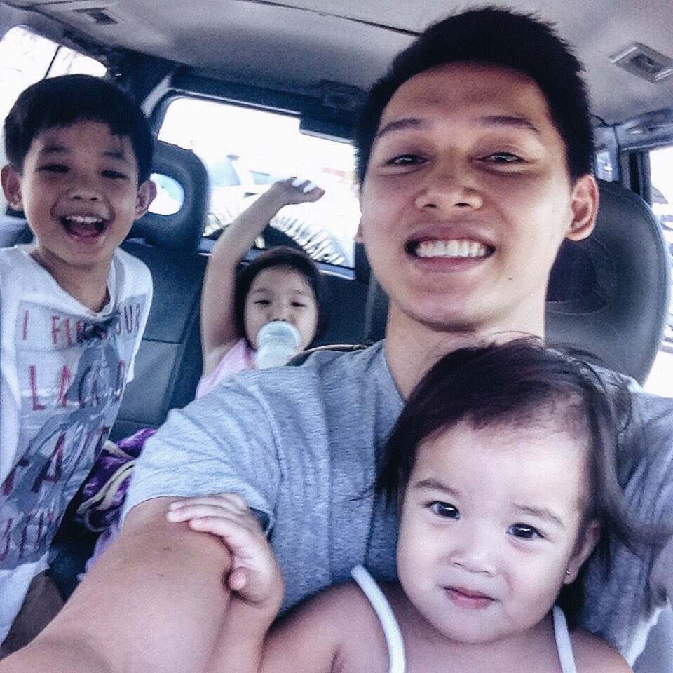 AMetrone's tweet photo. Tito duties.👶🏼👧🏼👦🏼💯 https://t.co/BeudyfL5kj