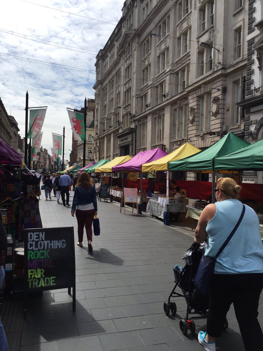 StMaryStMarket's tweet photo. We're here till 5 #vintage #coffee #fairtrade #officialmerch #streetfood #shoplocalwales https://t.co/nqjpAMfzVl