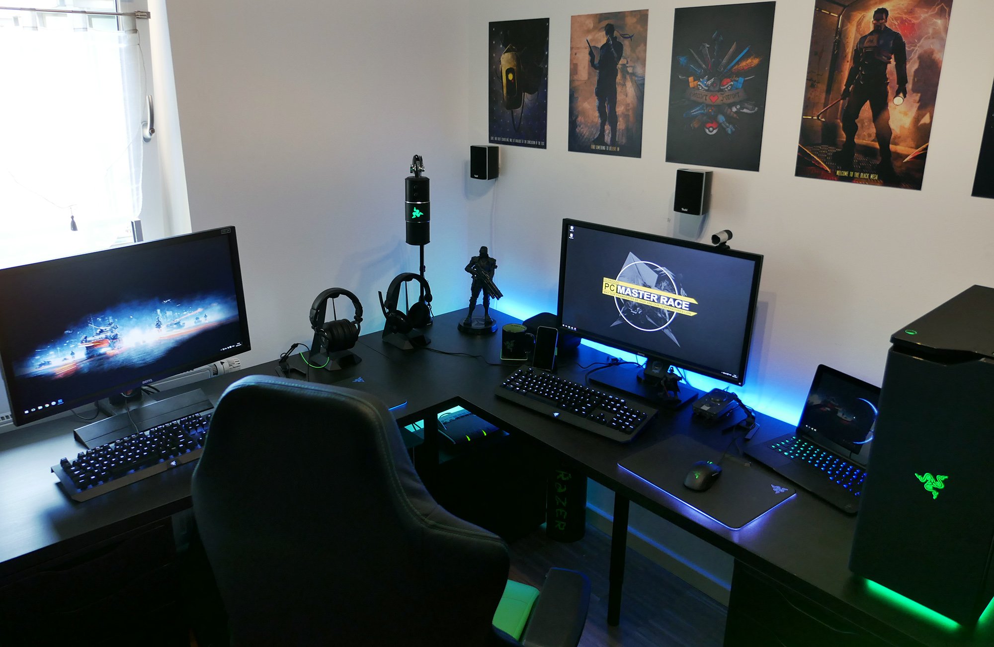 Dual sale pc desk