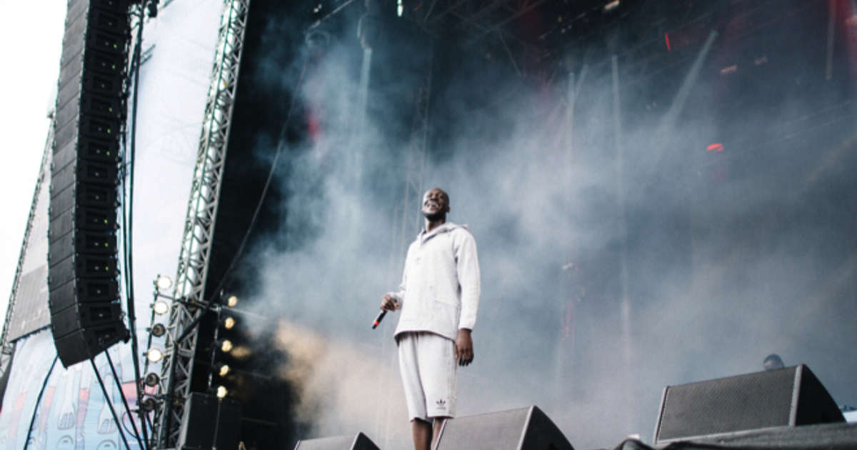 Don't miss photographer <a href="/vickygrout/">vicky grout</a>'s grime exhibition at <a href="/hoxtongallery/">Hoxton Gallery</a> next week 📸
mixm.ag/G6BqiA