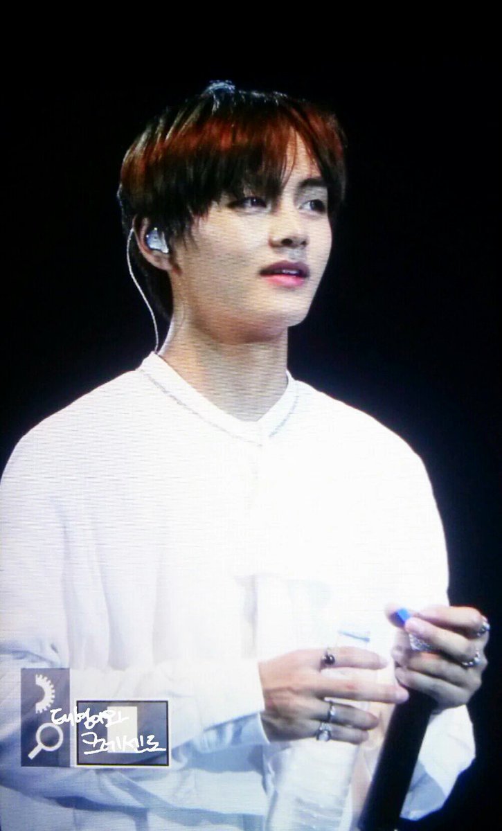 lovewith_v's tweet photo. [PREVIEW] 160730 Taehyung @ #EPILOGUEinManila #V #뷔 #태형 #태태 #CG_V #방탄소년단 
© crescendo_1230 https://t.co/zjbC5hbMX3