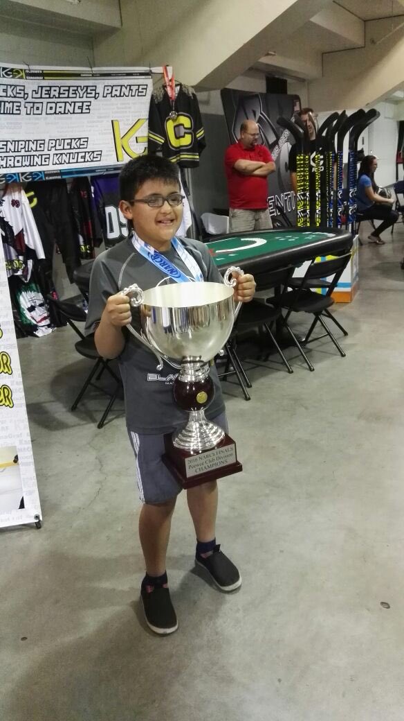 Azucar1972's tweet photo. Apoyen a #JuanEstebanGonzálezRodríguez#NARCH FINALS 16 ESTERO equipo #CapitalsColombia #Pilo en #Deporte #Educación https://t.co/Oaxr7dt0UV