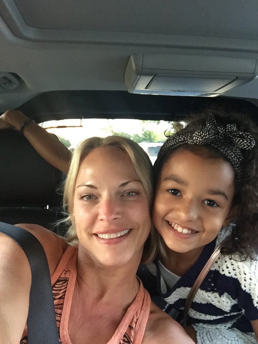 melissamullerRE's tweet photo. #funtime2016 with my godchild #Neveah https://t.co/9wsGNldbgp