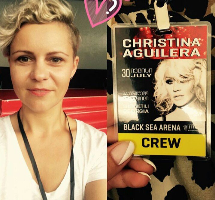 TheVoiceOfXtina's tweet photo. Ya abrieron las puertas del #BlackSeaArena hay mucha expectativa por el 1er show de @xtina en Georgia. https://t.co/YvgZ3ojcig