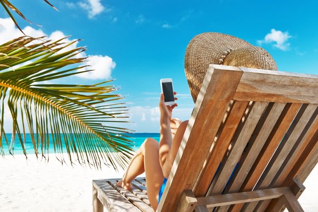 RadioSummit's tweet image. #DigitalDetox: How radio can play a role in providing your summer soundtrack ow.ly/NNUv302pbz9 via@jacobsmedia