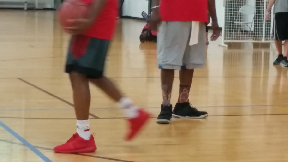aaronkadel1's tweet photo. PapaYogi's socks have Yogi on them! @YogiFerrell11 @procamps  #experience https://t.co/ASphUtF7tC
