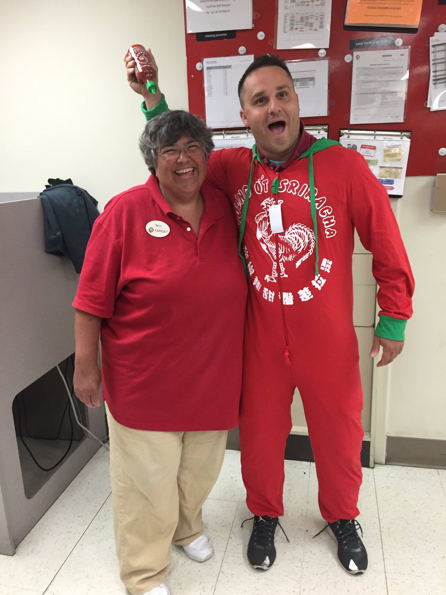 On fire with Reds! #Sriracha #T619 #Loyalty #FunW/Team <a href="/Handler29/">Mandee Handrahan</a> <a href="/Adam_Reiter/">Arbitrum Now</a> <a href="/CatalinaPhan/">Catalina Phan</a>