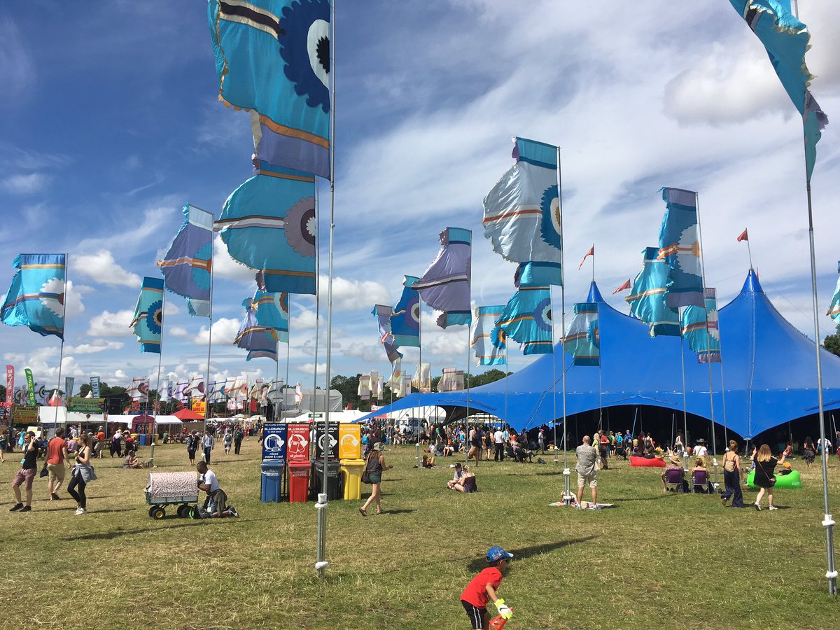 RealWorldRec's tweet photo. Beautifully sunny day today @WOMADfestival https://t.co/x21Bpdj7eb