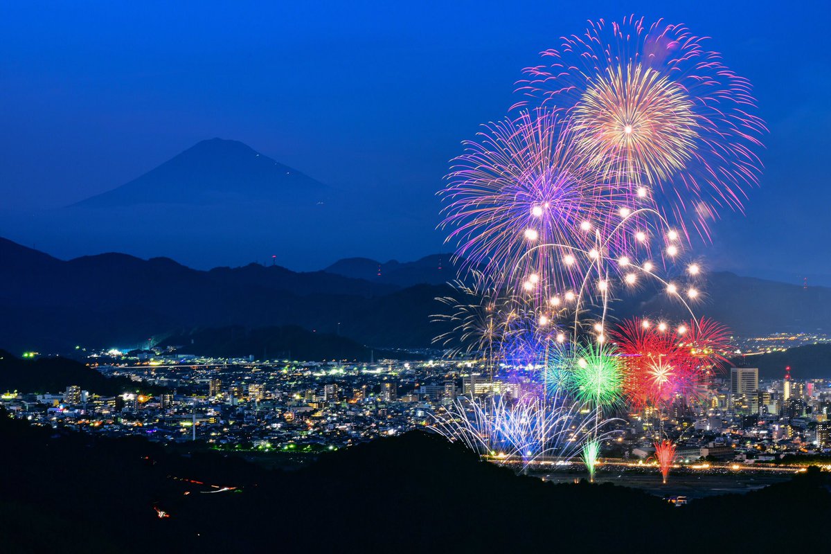 ざわし 長い 長すぎる こんな花火大会は初めてだ まだやってる でも飽きたの だから途中離脱 笑 とりあえずカメラ内現像で 安倍川花火 安倍川花火大会 富士山 ざわし 長い 長すぎる こんな花火大会は初めてだ まだやってる でも飽きたの だから途中離脱 笑 とりあえずカメラ内現像で 安倍川花火 安倍川花火大会 富士山