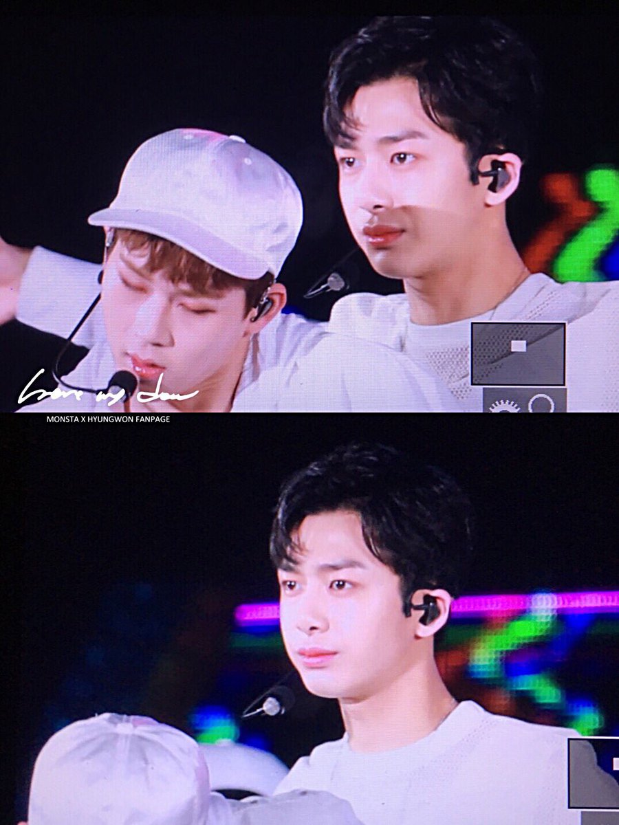 heremydear_'s tweet photo. 160730 Korean Music Wave in Fukuoka 형원
#형원 #HYUNGWON #MONSTA_X #몬스타엑스 @OfficialMonstaX 
아힣 귀여워ㅜㅡㅜㅜㅜㅡㅜㅠㅠㅜㅜㅜㅜㅠㅜ https://t.co/ACBK3xzqZK