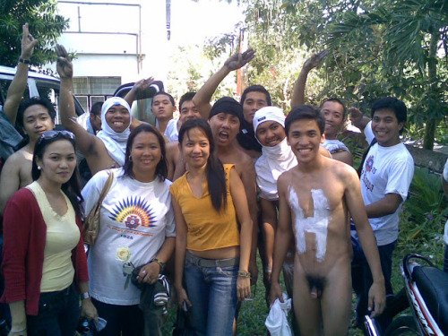 “More #Oblationrun A mass #cfnm event. 