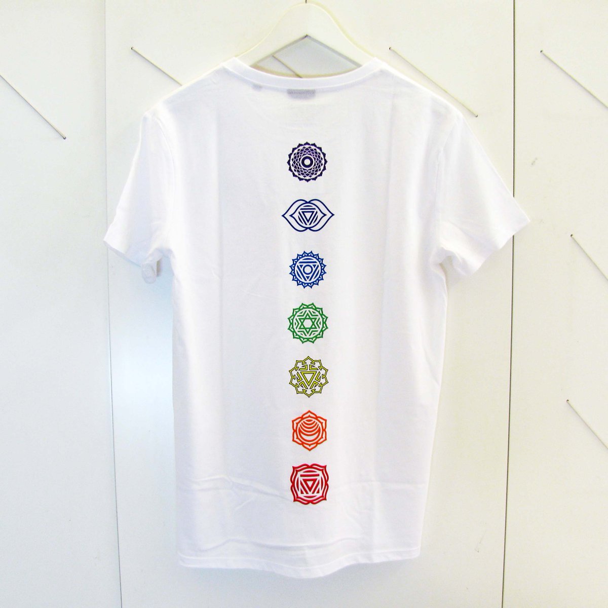 LikNeon's tweet photo. #ecolifestyle wknd @ L+N 10% OFF on ALL @innerstand #tees #snapbacks #sustainable #apparel ONLY instore at #likneon https://t.co/qlONxfrtgB