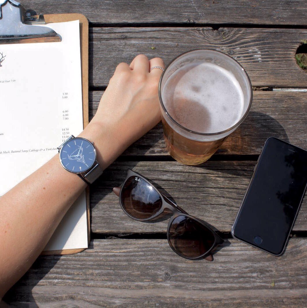 HartleyWatches_'s tweet photo. Go on... It's the weekend... Treat yourself! #hartleywatchesuk #wearthestag #newtimepiece #shopnow #london https://t.co/4PaY3J0yDv