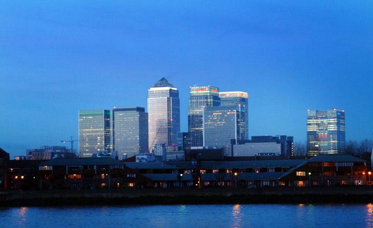 "#HSBC &amp; #Barclays will stay in Britain post #Brexit " article via <a href="/TheSun/">The Sun</a>.
goo.gl/Qp1WTi