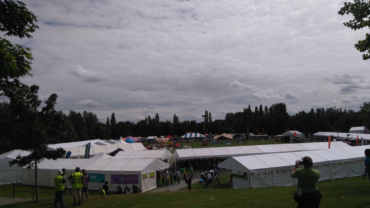 ChrisMDrummer96's tweet photo. Halfway through the first @telfood come down for a great weekend #telfood #foodfestival https://t.co/oTIFQrrlIF