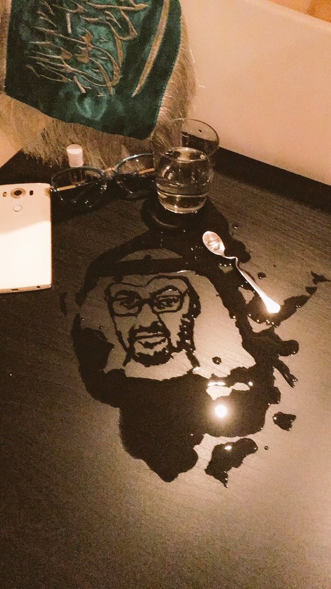 but6t6's tweet photo. @SalamaHamdan9 
#محمد_بن_زايد
الرسم بالماء https://t.co/po6hk6tFCf