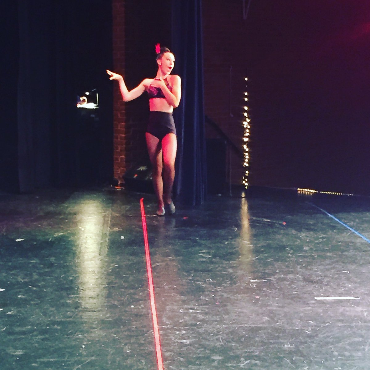 GJDancers_XO's tweet photo. Goodluck at Hollywood Summer Tour @alexiscollinsss💓💓💓💓 we are so proud of you! #teamgjs https://t.co/Wueu9sKzsS