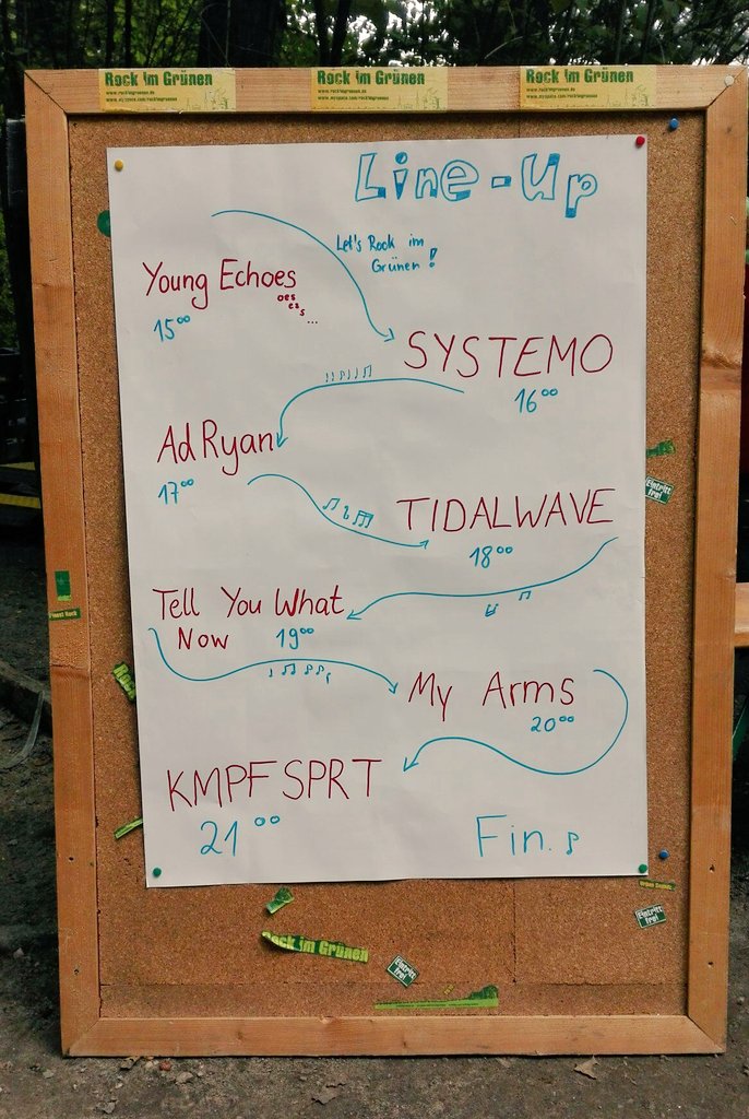 RockImGruenen's tweet photo. Hier gibt's das Line-Up für #RiG2016! Wir freuen uns auf heute! <3 #OpenAir #Berlin #Musik https://t.co/kXvjFiH13S
