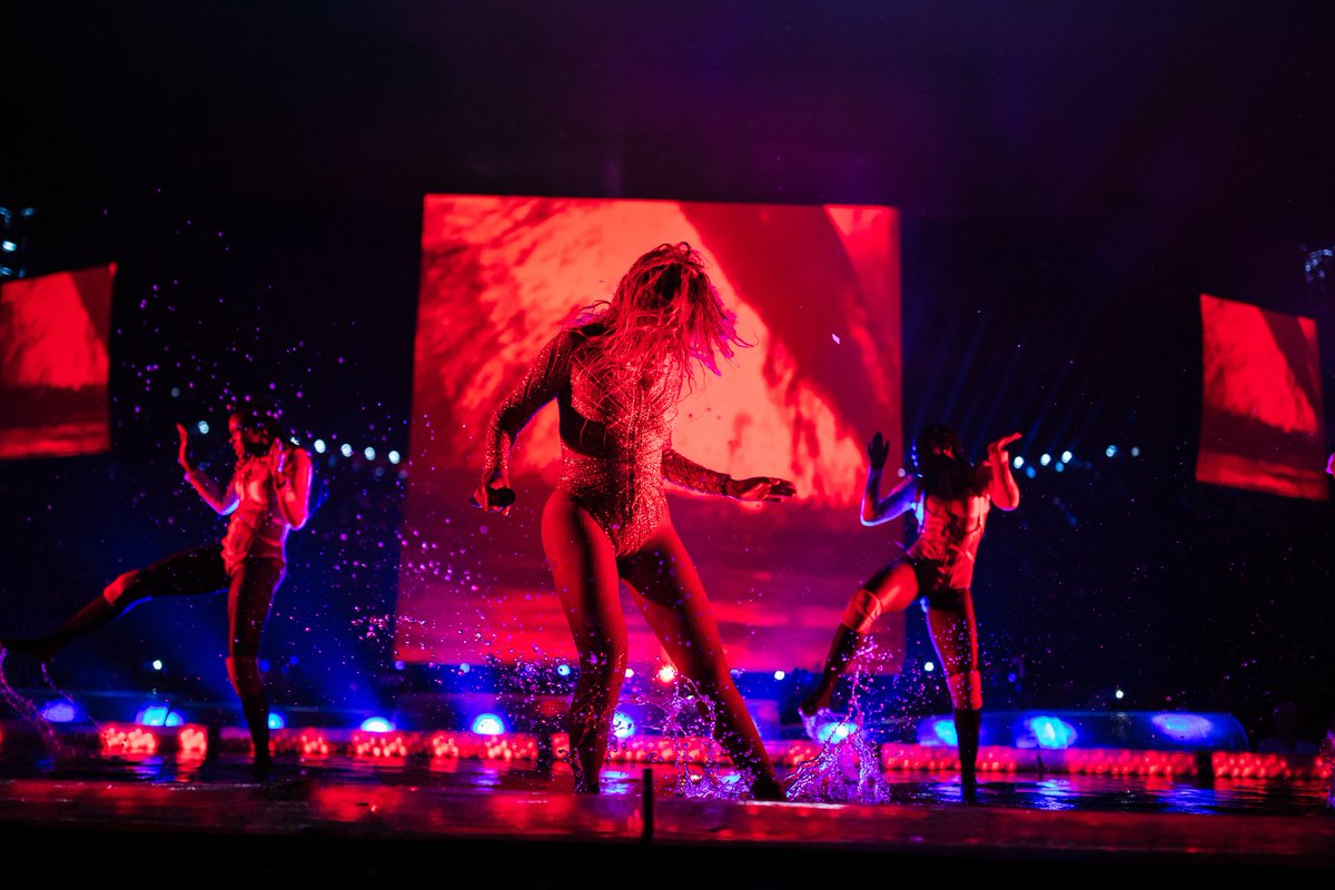 Beyoncé >> The Formation World Tour - Página 38 ConRHZqXgAEMECB