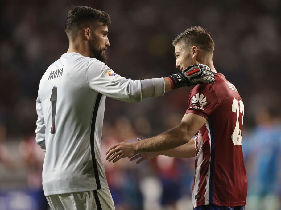M_A_Moya's tweet photo. Suerte @LucianoVietto!!!! Te esperamos de vuelta!!!! ⚽️ Bienvenido @kevingameiro9!!! #BIENVENIDOGAMEIRO #AúpaAtleti https://t.co/D2Ob3WMnbl
