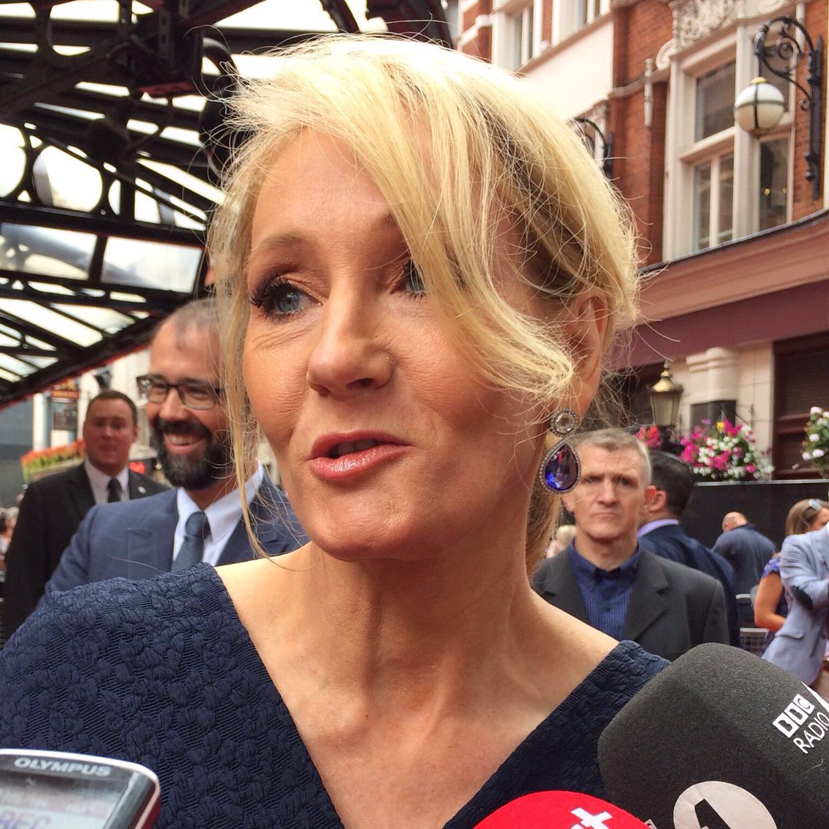 wizardingworld's tweet photo. "I want Potter fans everywhere to be able to see this play" - @jk_rowling #CursedChild https://t.co/ah683SR3tW