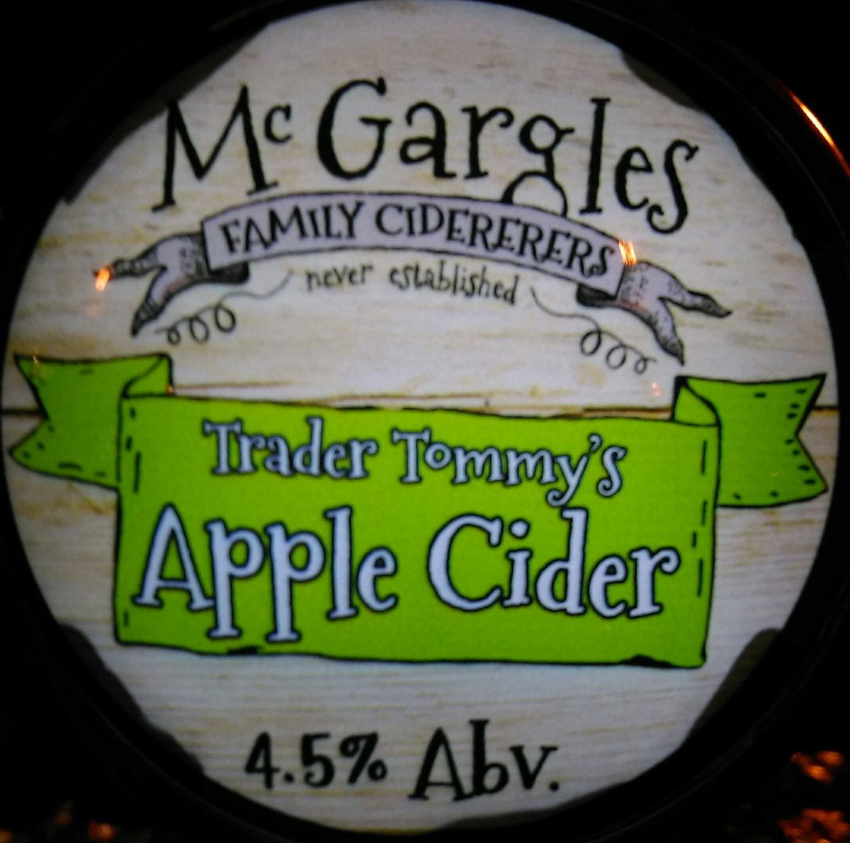 sergi_L13's tweet photo. #SpecialGuestOnTap @Lock13Sallins this weeknd-Trade Tommy's Cider by @TheMcGargles @ryeriverbrewing 
#RotationTap https://t.co/Jm4pC3YuNF