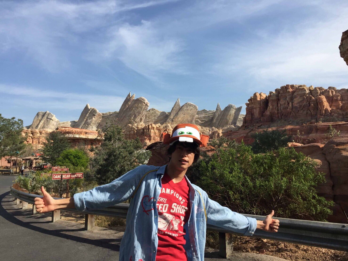 佐野岳 ディズニー ピクサー映画 カーズ の世界そのまんま この景色 素敵すぎる 世界のディズニーリゾートへgo ディズニー チャンネル8 6 土 18 30放送 T Co Cu2zxwufp8 Twitter 佐野岳 ディズニー ピクサー映画 カーズ の世界そのまんま この景色 素敵すぎる 世界のディズニーリゾートへgo ディズニー チャンネル8 6 土 18 30放送 T Co Cu2zxwufp8 Twitter