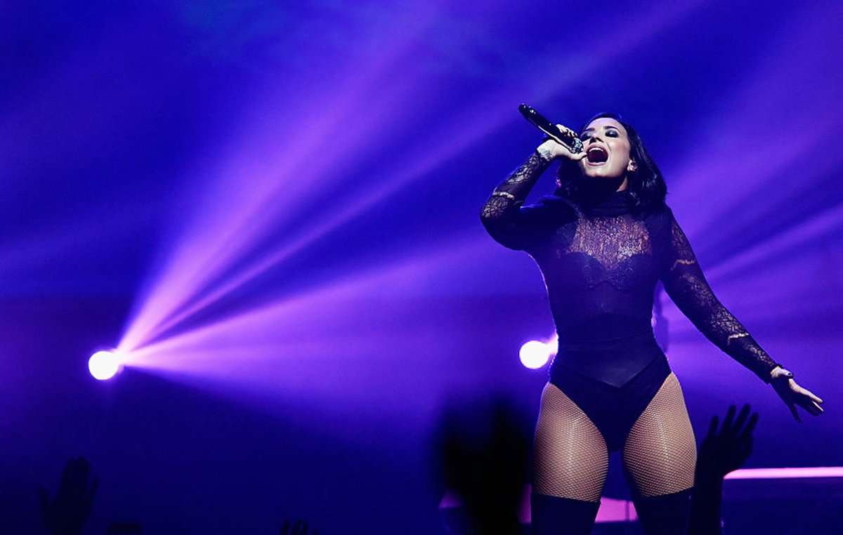 DLovatoItaPromo's tweet photo. Demi al #FutureNowBoston - 29 Luglio https://t.co/HXpXQJMNmS