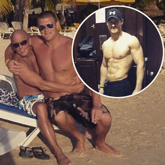TheResultsBoss's tweet photo. Yep I've gone from FAT to FIT (crushing my gay pal) to 6% fat with these tricks https://t.co/OSmDMI9C4v #fitness https://t.co/rFahLrVkOj