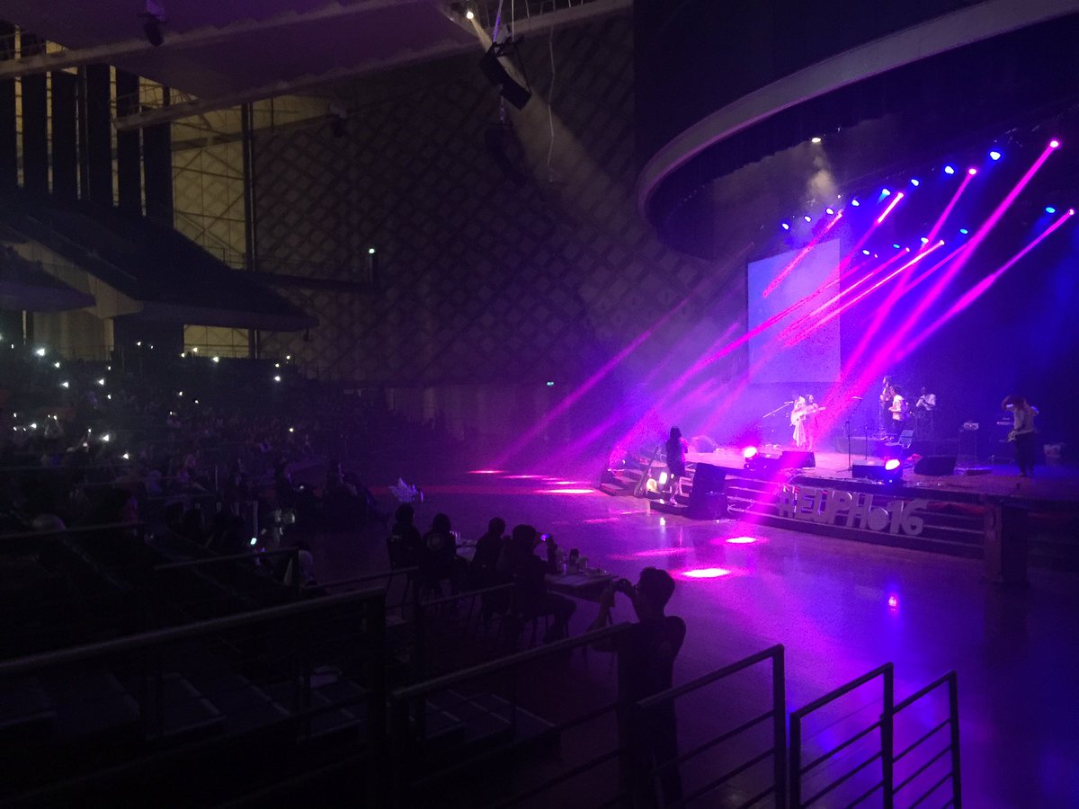 syafiqterryble's tweet photo. Goosebumps! #EXODVS #Eupho16 https://t.co/mf5WvYA45E