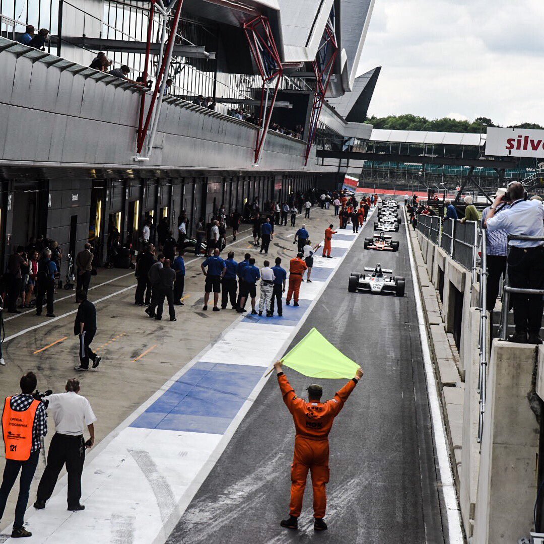 StellaSMS's tweet photo. ... and they're back @Silverclassic #Formula1 #silverstoneclassics @F1 https://t.co/TFZzpXjGMZ